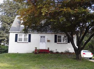 4003 N Warner Rd, Lafayette Hill, PA 19444