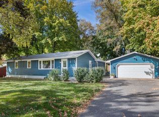 109 Maple Ridge Dr, Delano, MN 55328