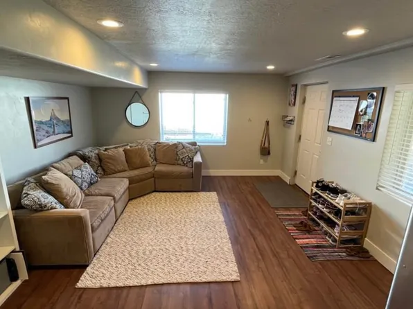 44 N Powell Rd #B, Payson, UT 84651