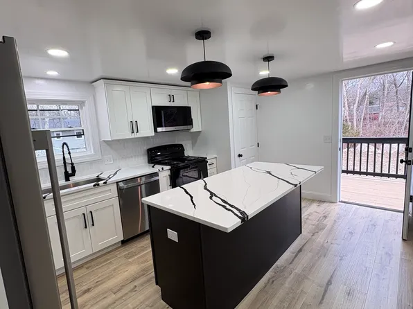 82-84 O Dr #2, Westport, MA 02790