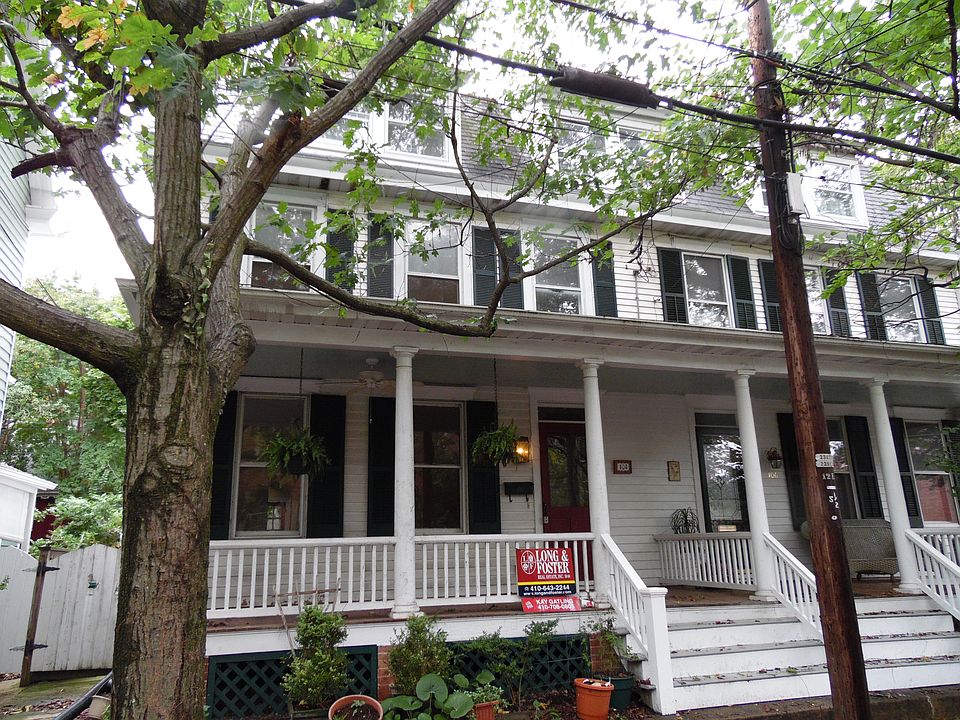 1st image of 104 N Queen St