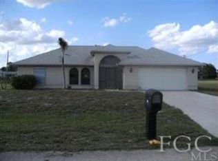 905 SW 21st Ln, Cape Coral, FL 33991