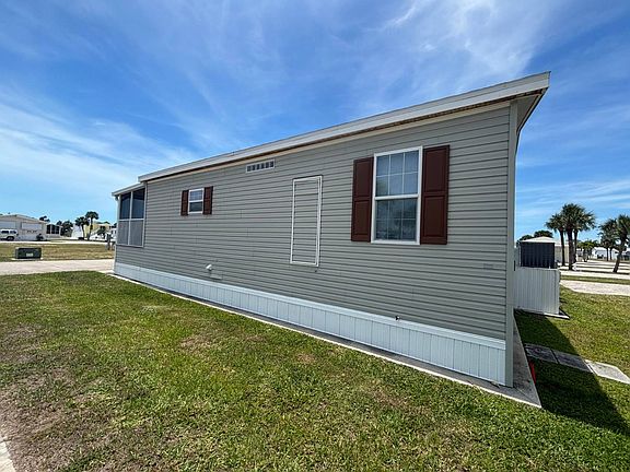 4th image of 206 Tercero Ln