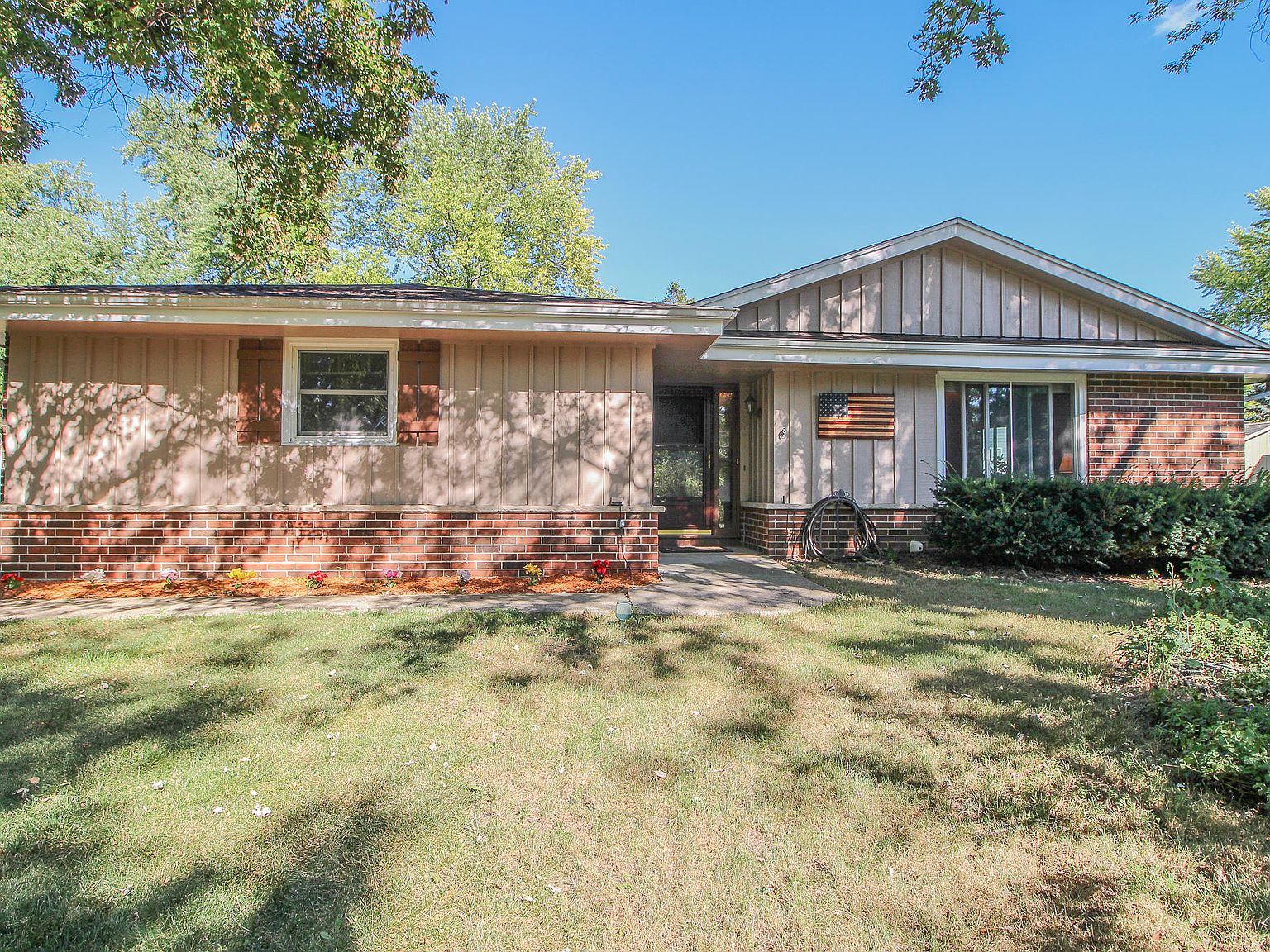 900 Merton Ave, Hartland, WI 53029 Zillow