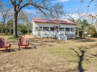 1151 Post Oak Dr, Elgin, TX 78621