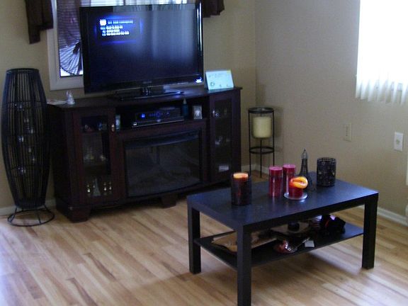 4th image of 29 Salem Drive #D