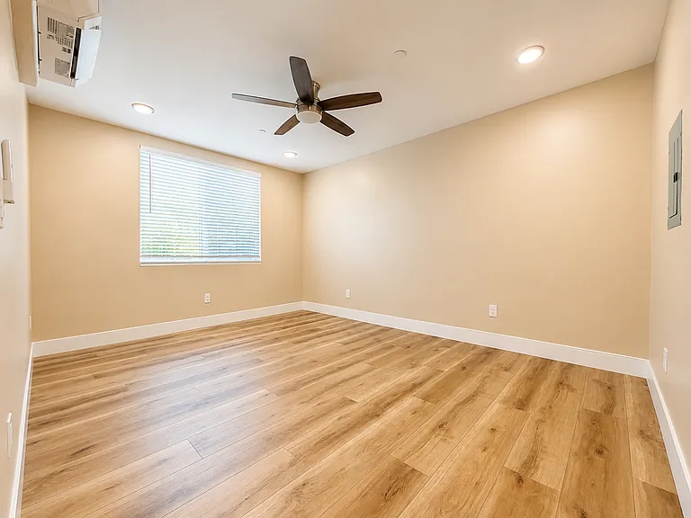 260 S Rancho Santa Fe Rd #208 — Photo 6
