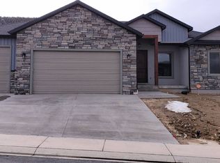 1040 E Ashdown Forest Rd, Cedar City, UT 84721