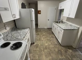 45 N Wolf St #8, Manheim, PA 17545