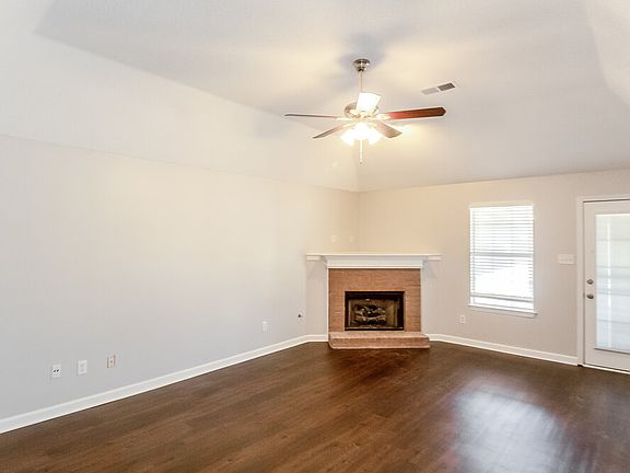 2nd image of 9986 Cameron Ridge Trl