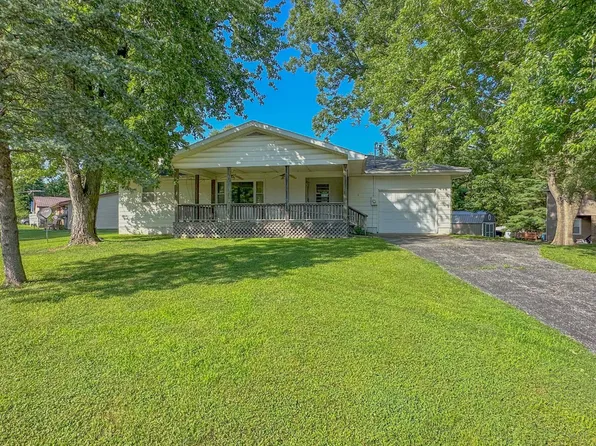 501 N Main St, Pleasant Hill, IL 62366