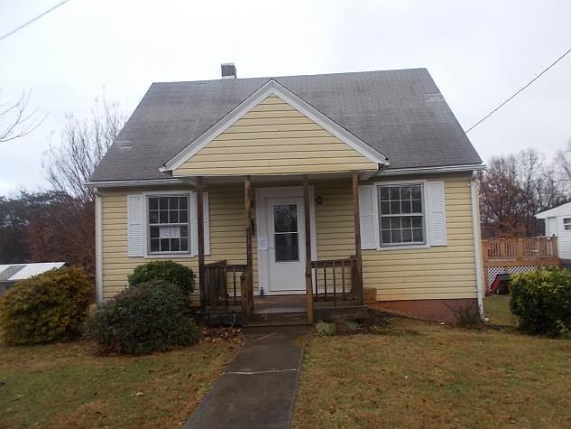 1st image of 205 Montview Ave