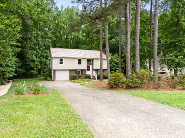 5001 Simpson Dr, Sanford, NC 27330