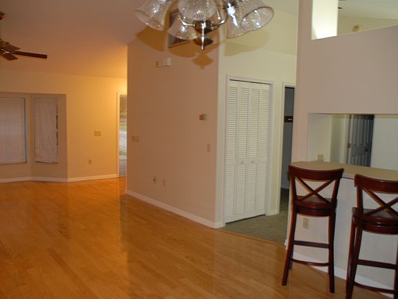 5th image of 25837 Merion Cricket Ave
