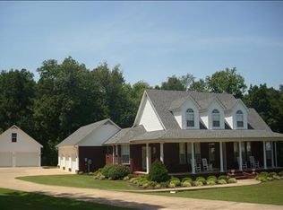 400 Partridge Ln, Savannah, TN 38372