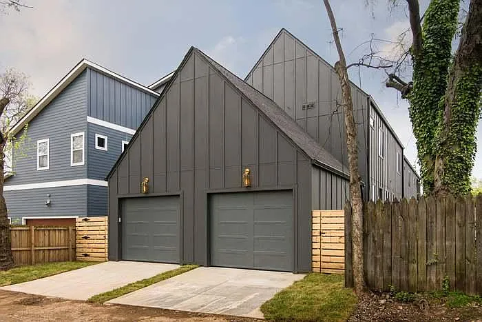 1211 Tremont Ave — Photo 27