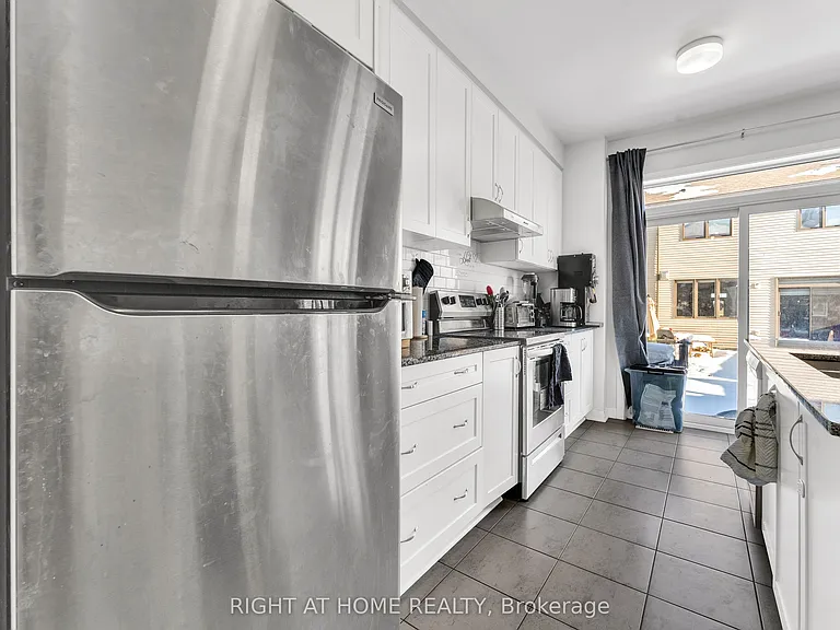 67 Kindred Row — Photo 8