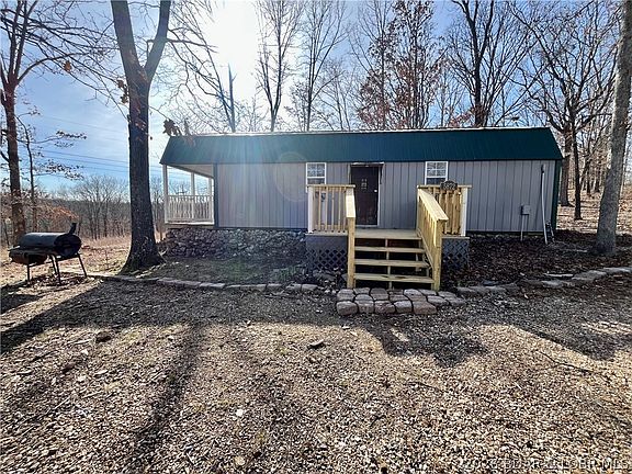 2nd image of 5872 Golden Nugget Rd
