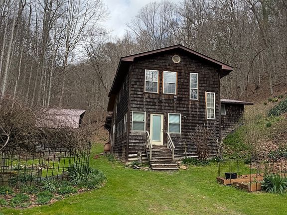 2nd image of 615 Riggins Run