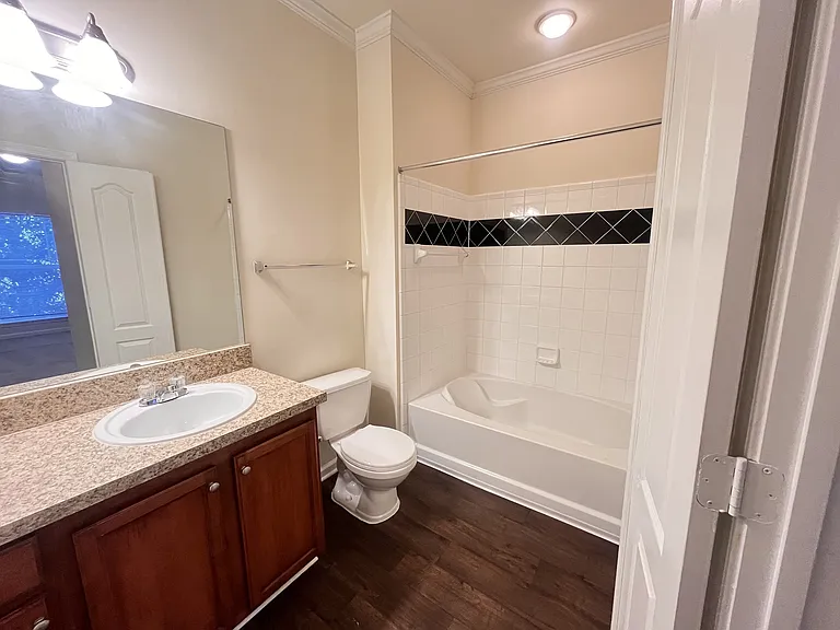 Wesley Kensington Apartments at Stonecrest — Photo 300