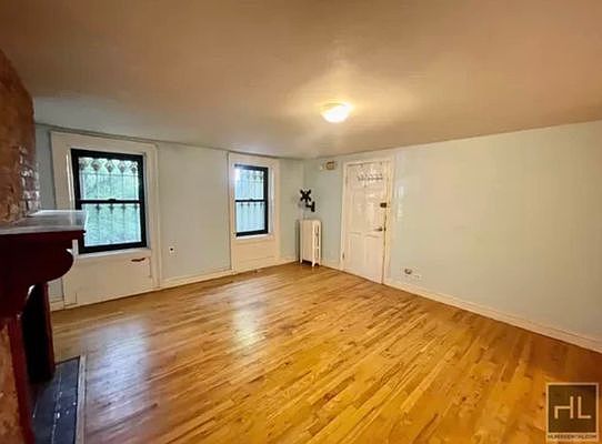 5th image of 318 12th St #1