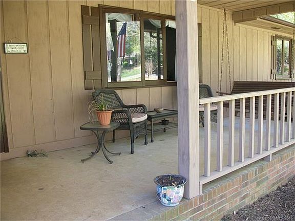 3rd image of 17201 Halter Dr