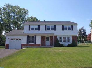 1024 Carousel Dr, Warminster, PA 18974