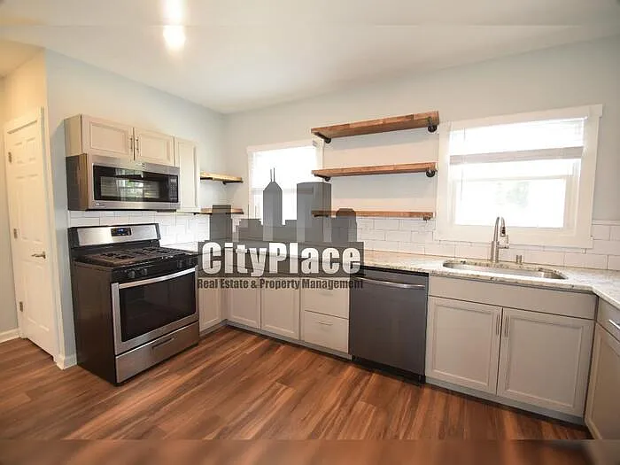 750 Cottage Ave — Photo 11