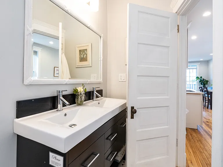 1037 S Racine Ave #3R — Photo 10