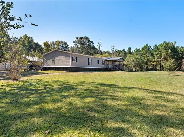 3064 E Whitworth St, Hazlehurst, MS 39083