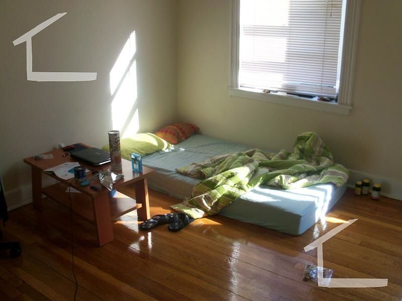 2nd image of 126 Warren St APT 041