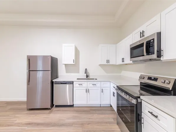 49 Pine Oak Ln, Huntsville, TX 77340