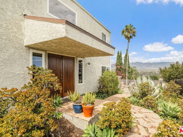 2220 Loveland Dr, Los Angeles, CA 90065