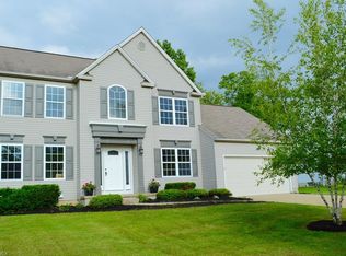 1212 Dover Dr, Medina, OH