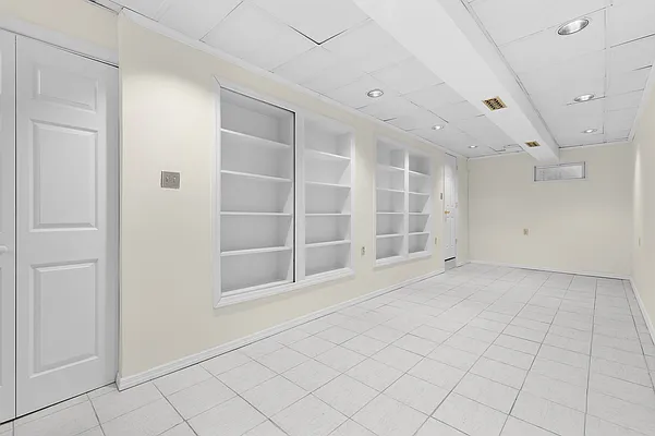 Rented by Compass | media 5