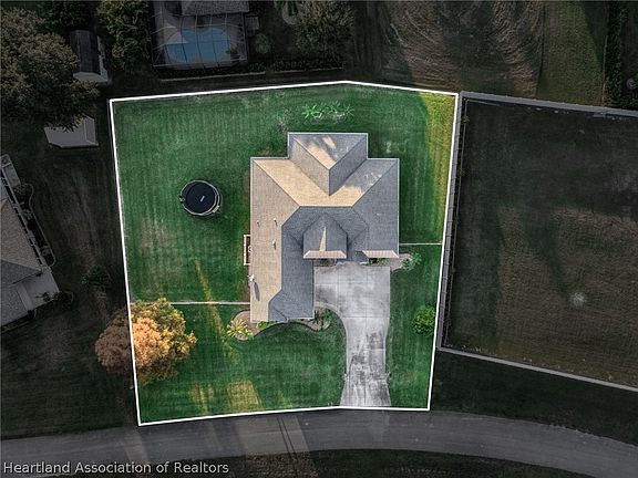 2nd image of 808 Spring Lake Blvd