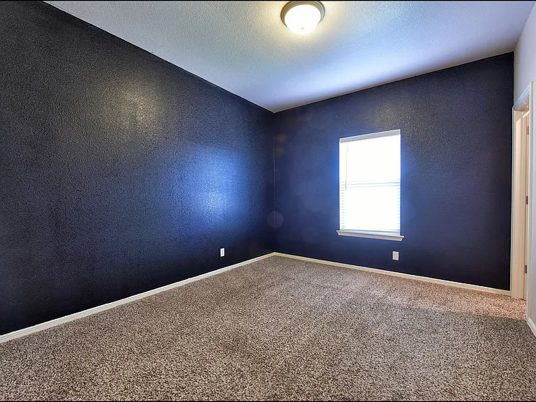 221 Jennice Cir — Photo 38