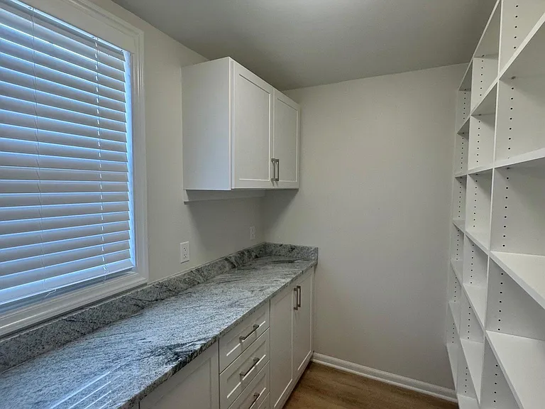 78 Morrison Ave — Photo 16