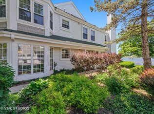 515 Lake Ct #0, Wauconda, IL 60084