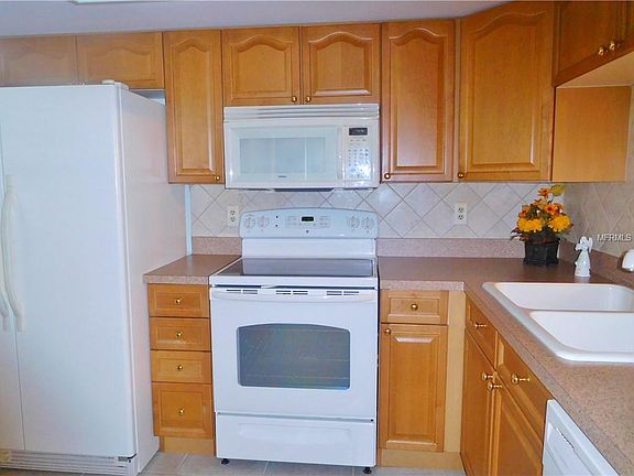3rd image of 2460 Northside Dr APT 902