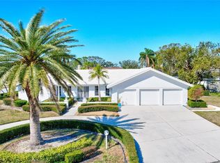 6851 Country Lakes Cir, Sarasota, FL 34243
