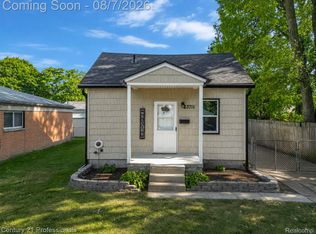 23711 Annapolis St, Dearborn Heights, MI 48125