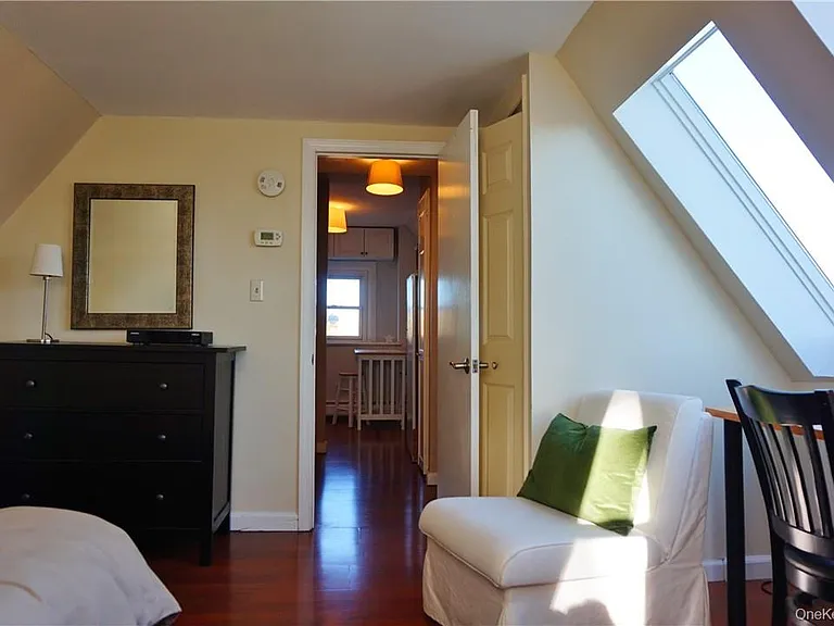19 Main St #5 — Photo 5