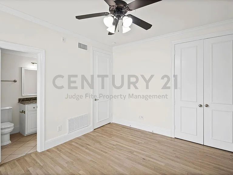 4144 Grassmere Ln #4 — Photo 15