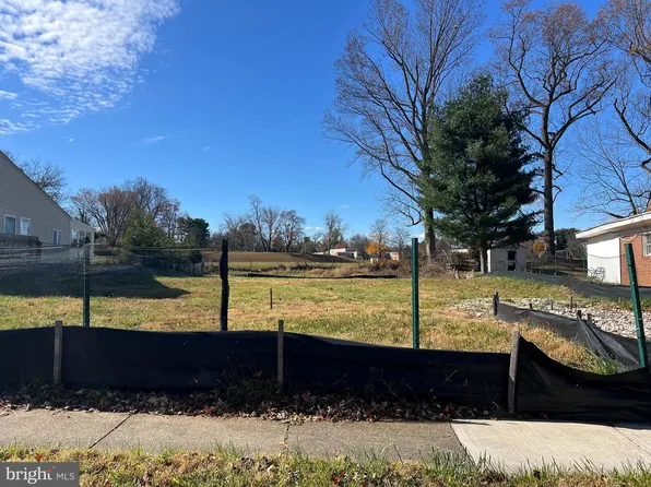 7618 Carla Rd, Pikesville, MD 21208