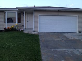 2616 NW Chambers Dr, Lincoln, NE 68524