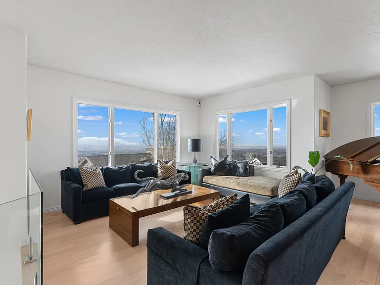 4887 S Mountain Ln — Photo 38
