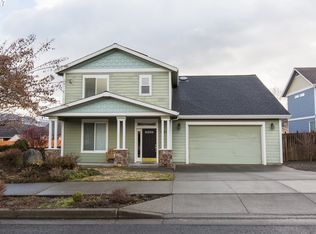 1721 Heritage Loop, Hood River, OR