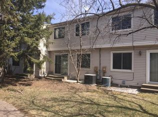 7642 Hampshire Ave N, Brooklyn Park, MN 55428