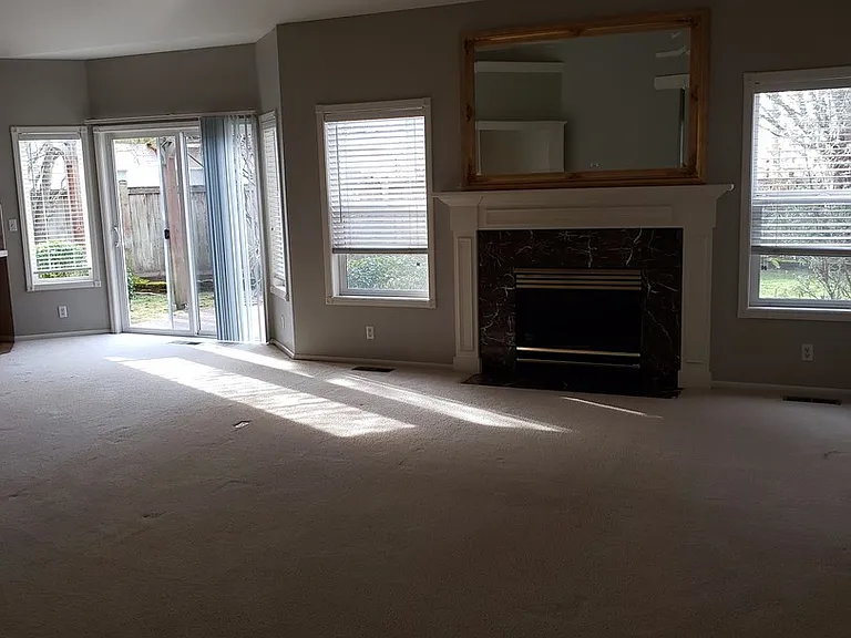 1570 Kingston Way — Photo 11